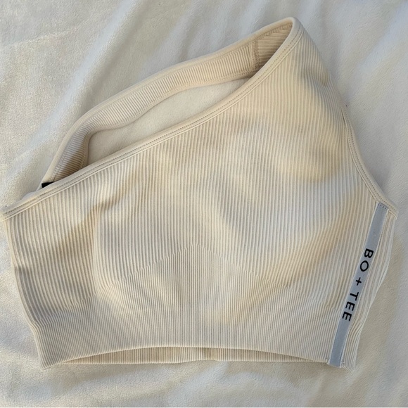 BO+TEE | Ribbed Sports Bra - Picture 5 of 6